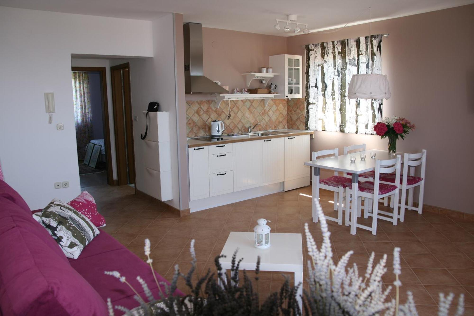 Apartments Roza 메덜린 외부 사진