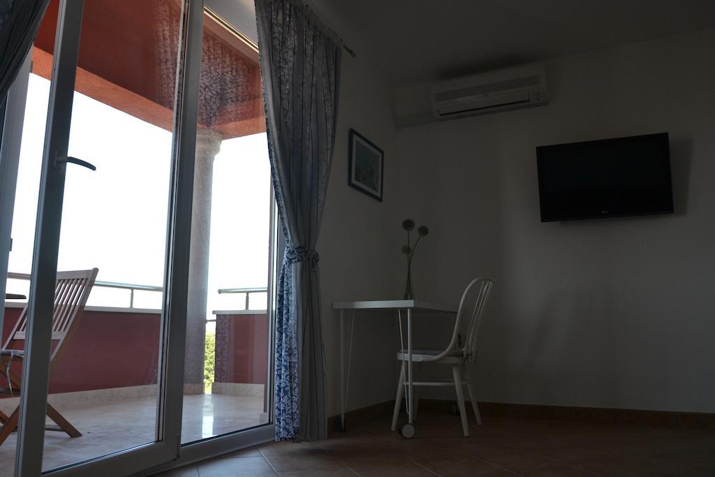 Apartments Roza 메덜린 객실 사진