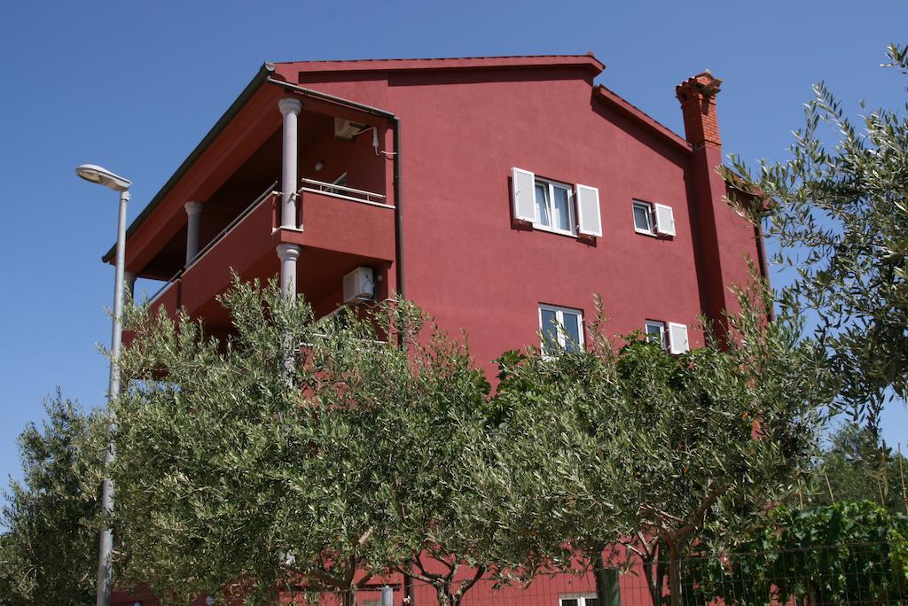 Apartments Roza 메덜린 객실 사진