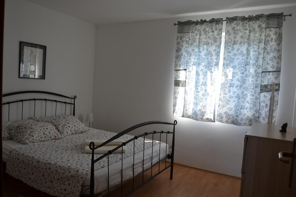 Apartments Roza 메덜린 객실 사진